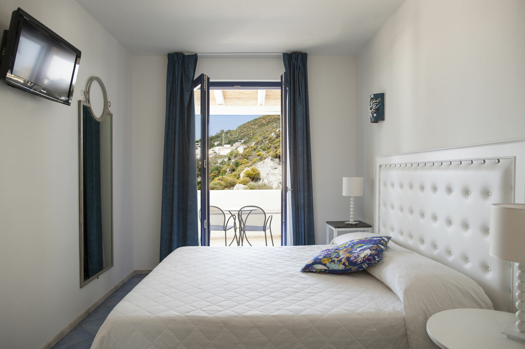 Hotel Cutimare - Aeolian Charme Acquacalda Luaran gambar