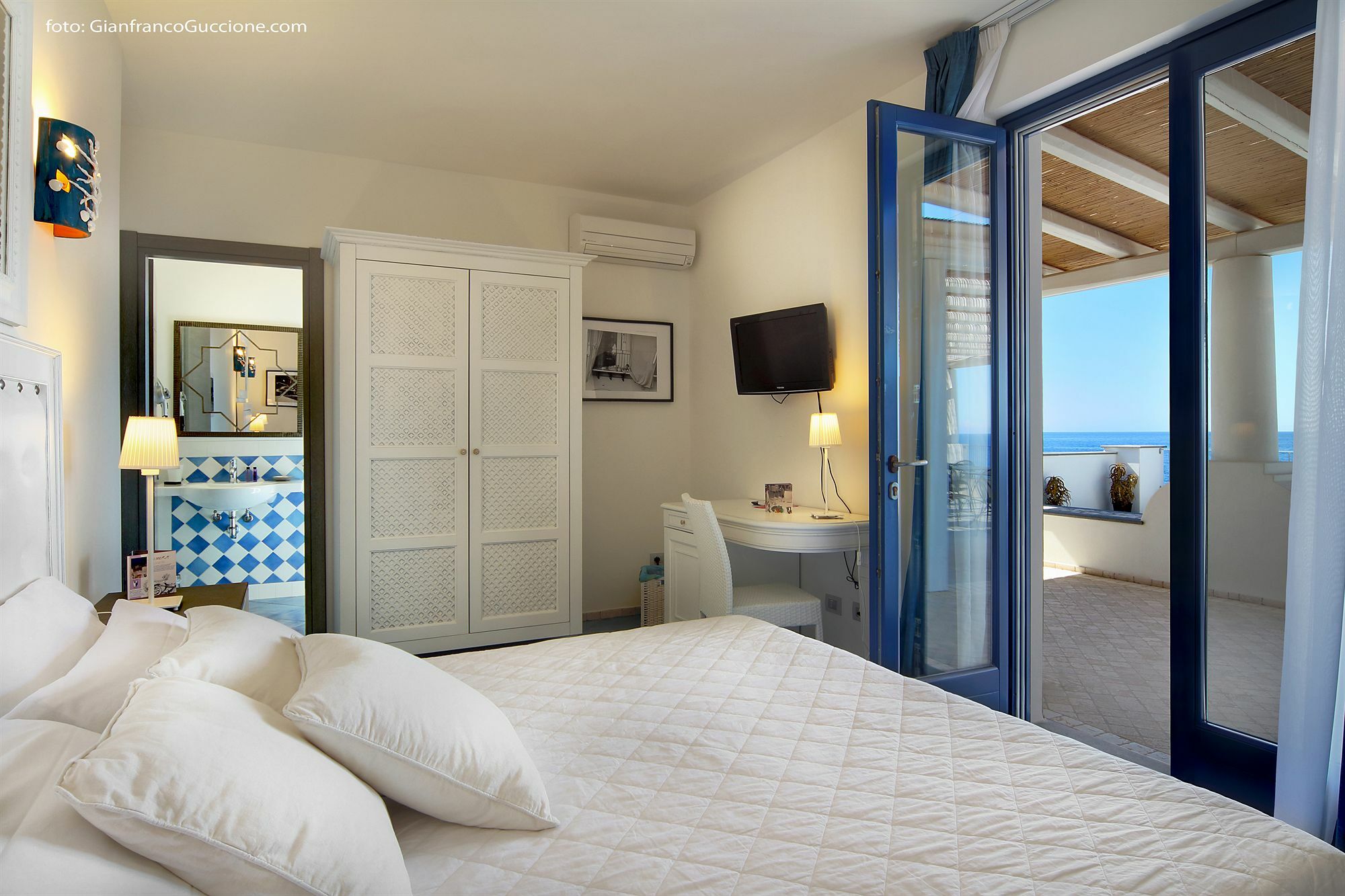 Hotel Cutimare - Aeolian Charme Acquacalda Luaran gambar