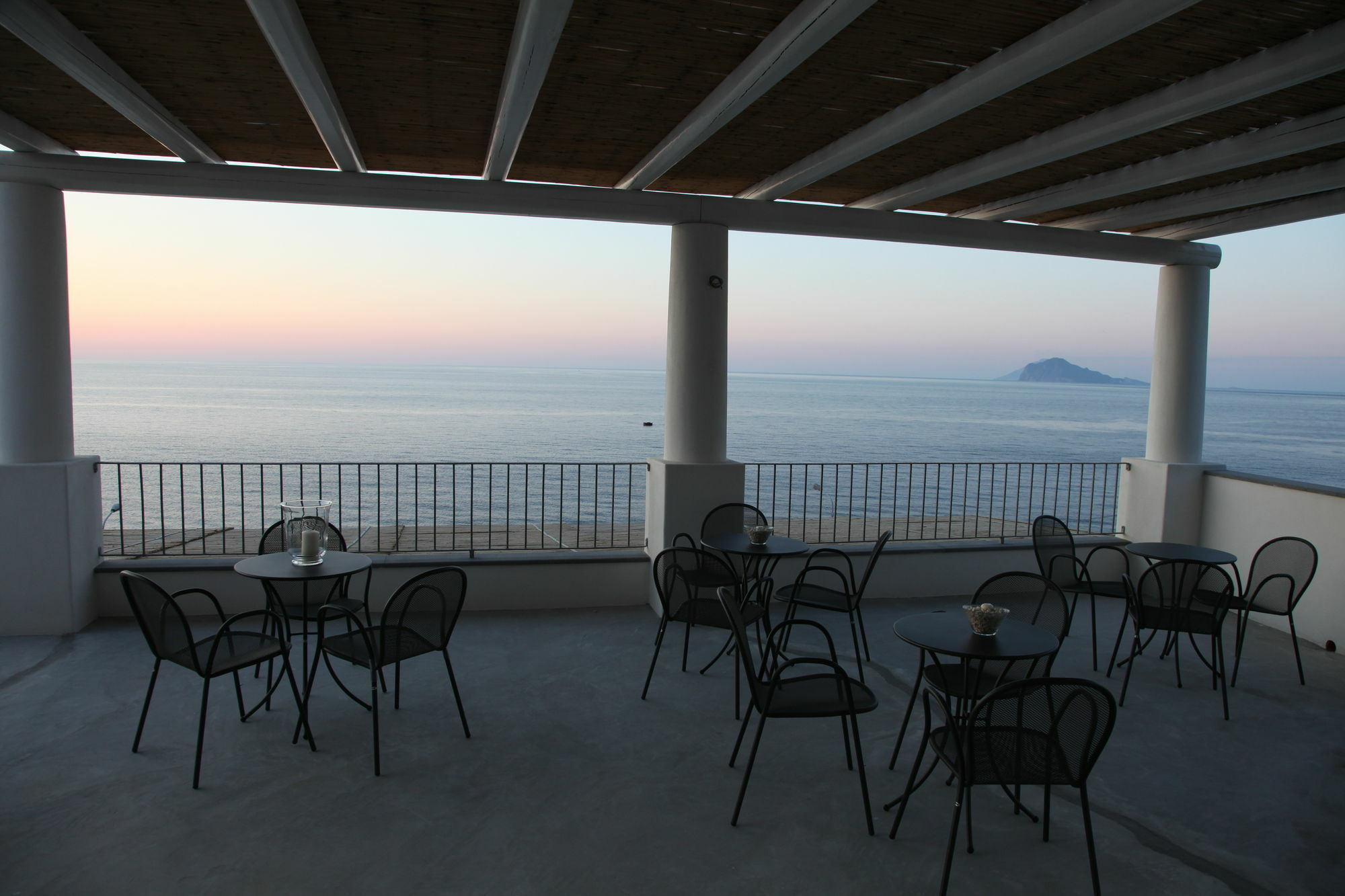 Hotel Cutimare - Aeolian Charme Acquacalda Luaran gambar